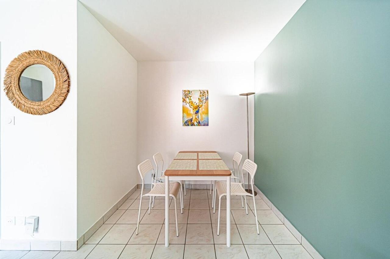 Appartement Cosy Avec Balcony And Garage-Charpennes Villeurbanne Exteriör bild