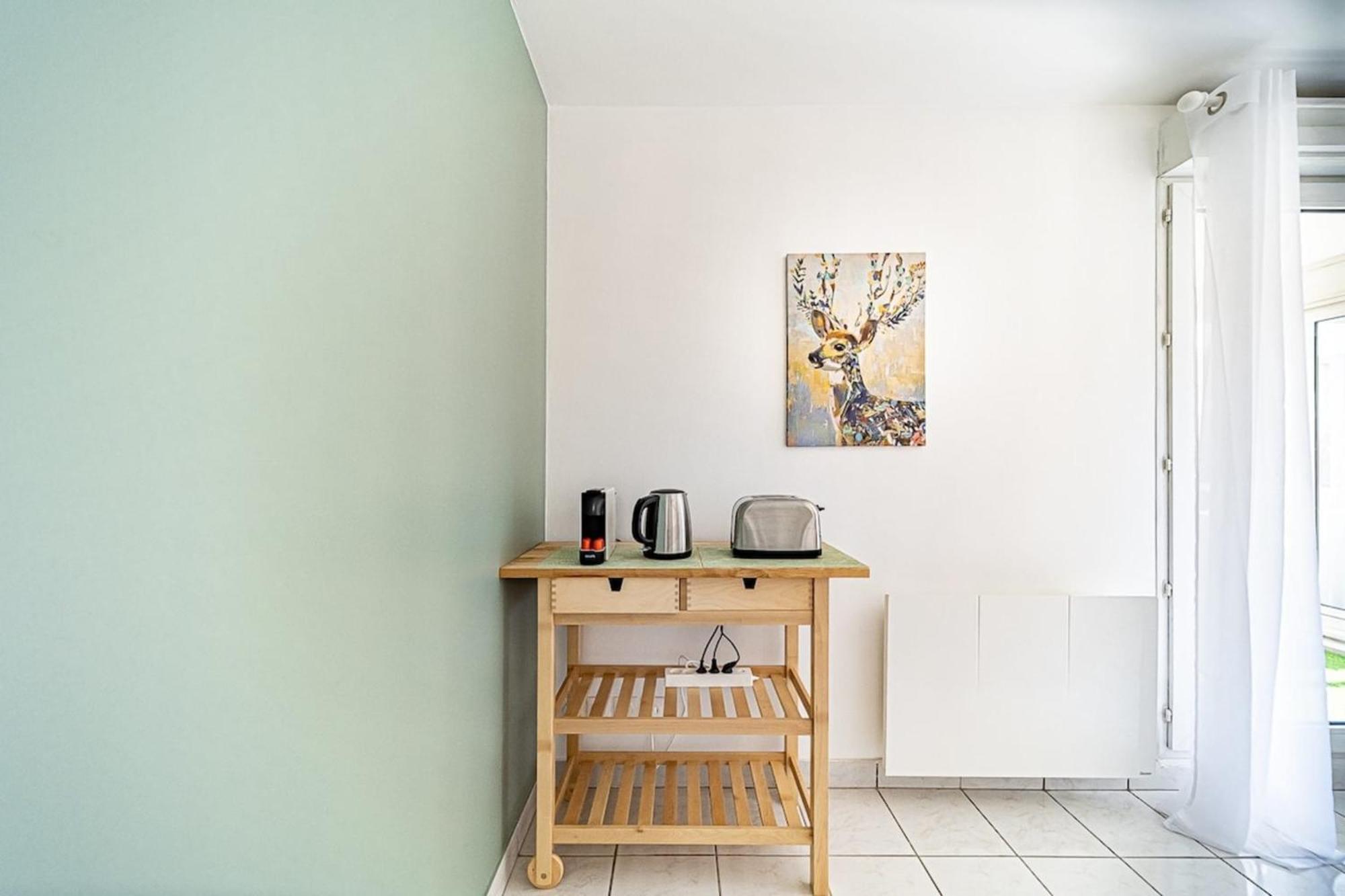 Appartement Cosy Avec Balcony And Garage-Charpennes Villeurbanne Exteriör bild